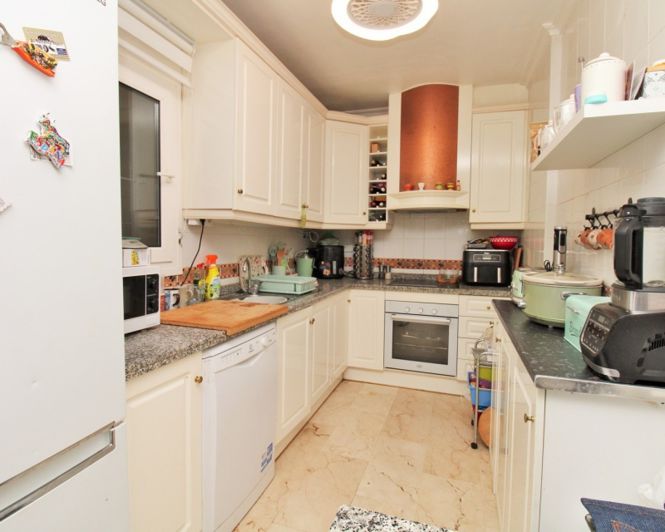 Image No.10-2 Bed Apartment for sale