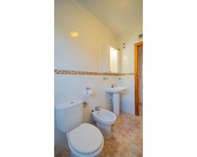 Image No.32-3 Bed Villa for sale