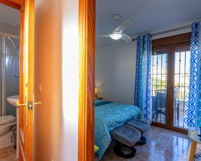 Image No.37-3 Bed Villa for sale
