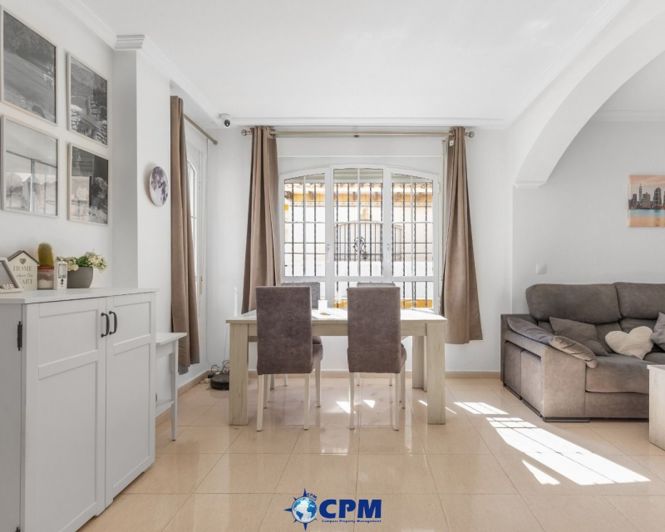 Image No.16-Villa de 2 chambres à vendre à Cabo Roig