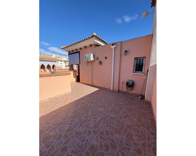 Image No.26-3 Bed Apartment for sale