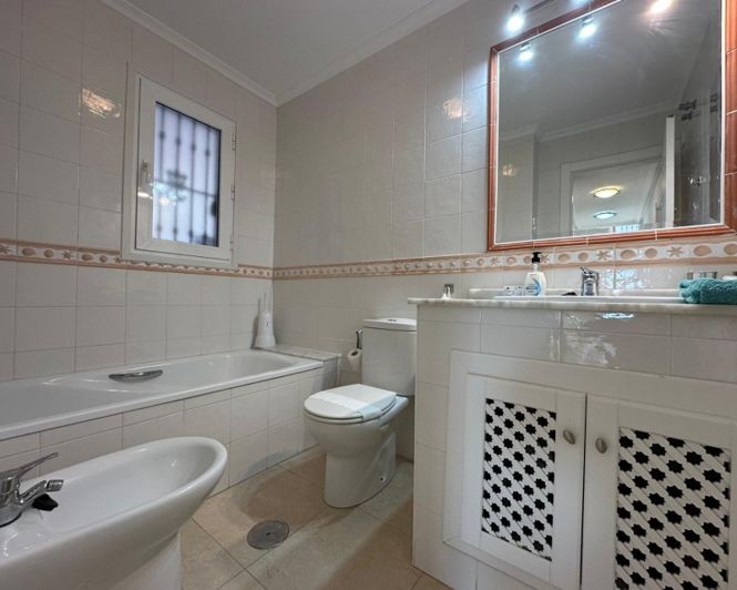 Image No.15-2 Bed Apartment for sale