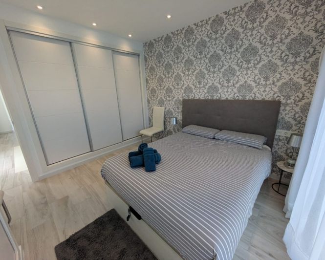 Image No.18-3 Bed Villa for sale