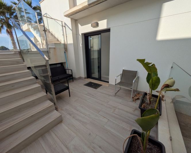 Image No.27-3 Bed Villa for sale