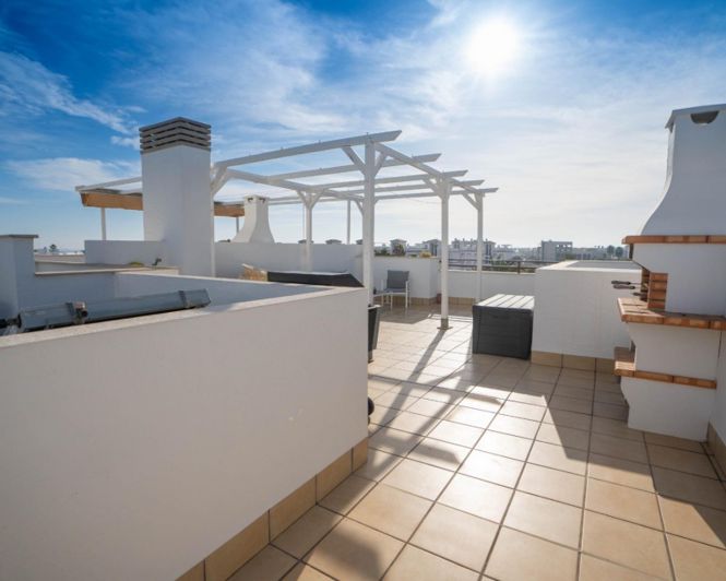 Image No.21-2 Bed Apartment for sale