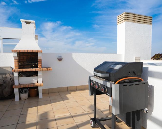 Image No.22-2 Bed Apartment for sale