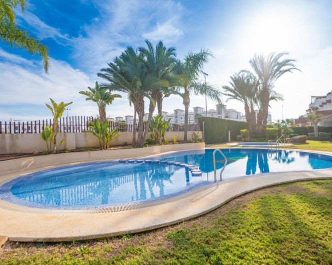 Image No.28-2 Bed Apartment for sale