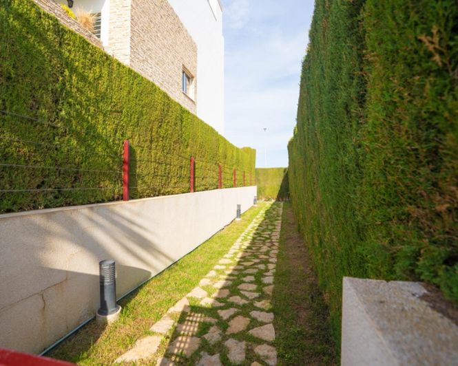 Image No.30-2 Bed Apartment for sale