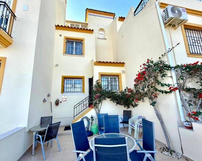 Image No.19-2 Bed Townhouse for sale