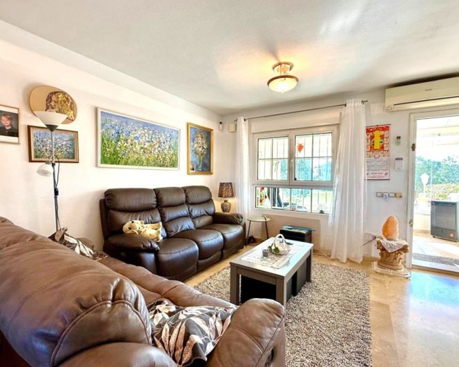 Image No.3-2 Bed Townhouse for sale