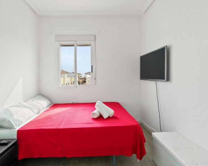 Image No.16-3 Bed Townhouse for sale