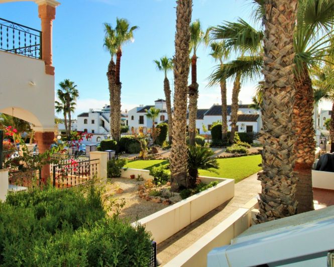 Image No.4-Maison de ville de 2 chambres à vendre à Villamartin