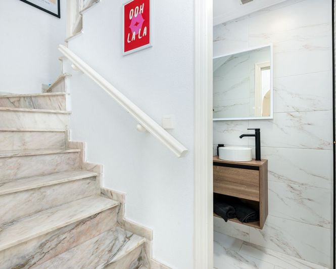 Image No.18-3 Bed Villa for sale