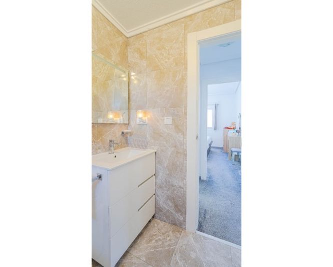 Image No.33-Villa de 2 chambres à vendre à Los Altos