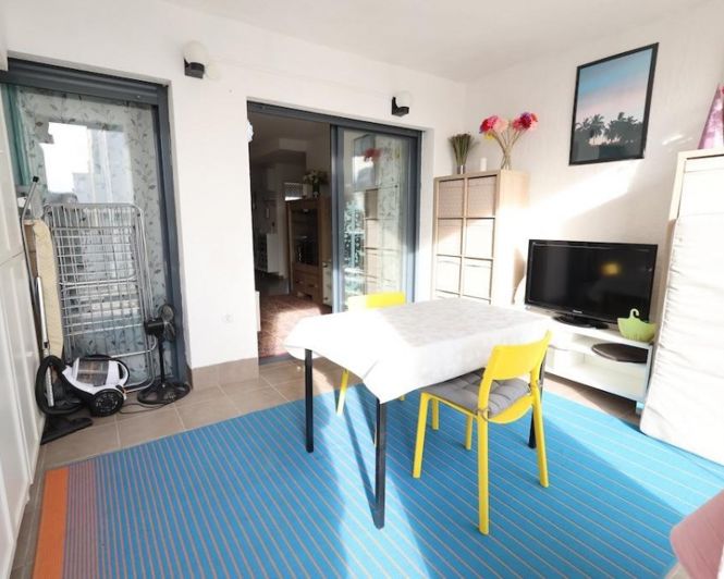 Image No.12-2 Bed Apartment for sale