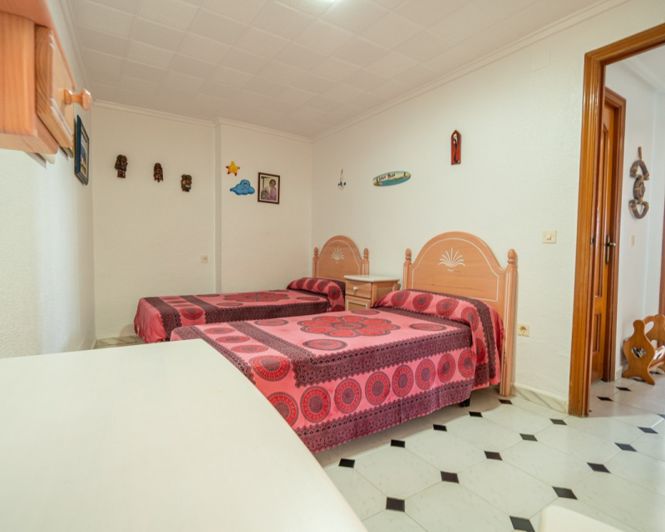 Image No.19-2 Bed Apartment for sale