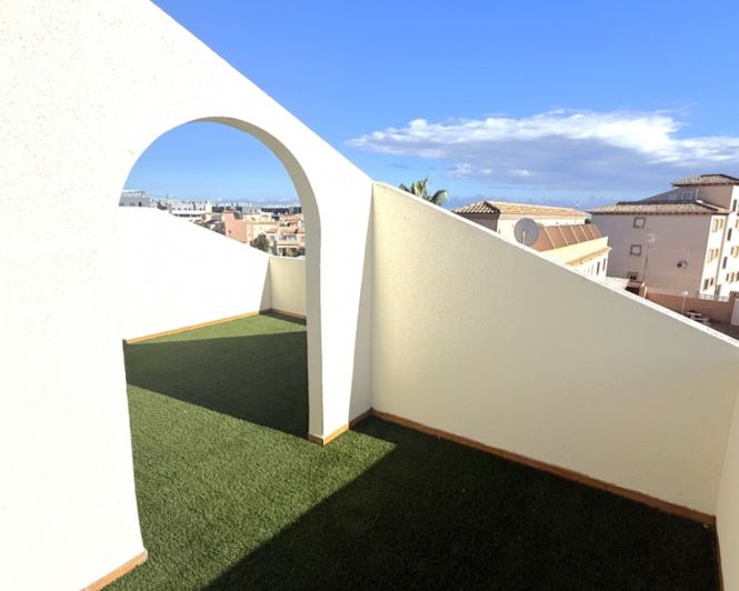 Image No.40-2 Bed Villa for sale