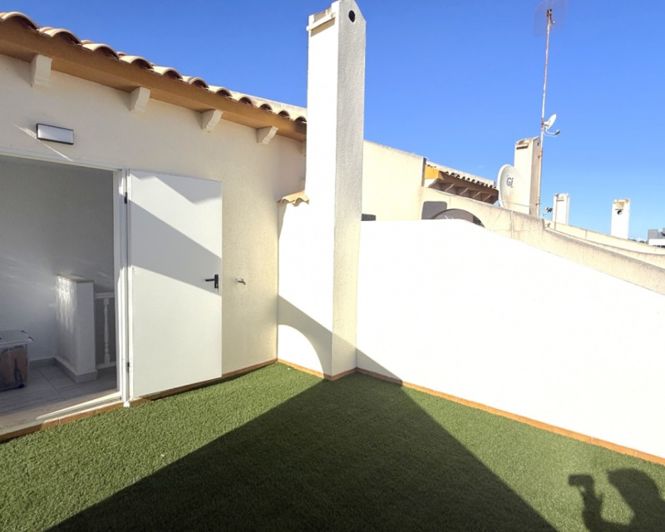 Image No.43-2 Bed Villa for sale