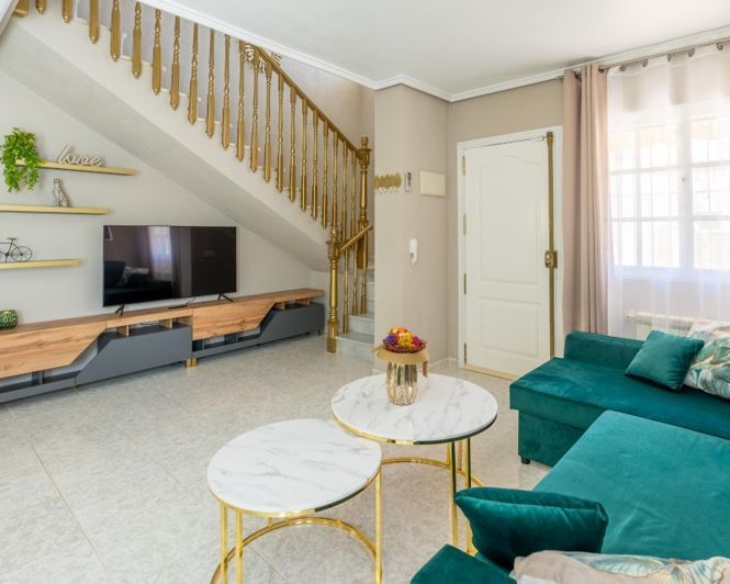 Image No.12-3 Bed Villa for sale