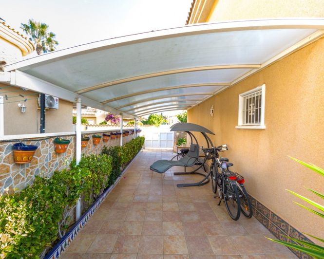 Image No.3-3 Bed Villa for sale