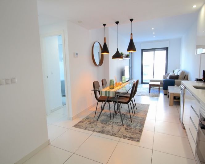 Image No.12-2 Bed Apartment for sale