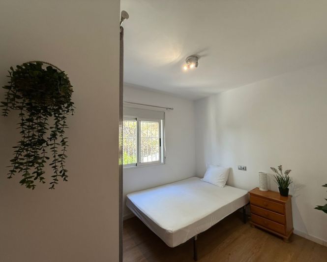 Image No.15-3 Bed Apartment for sale