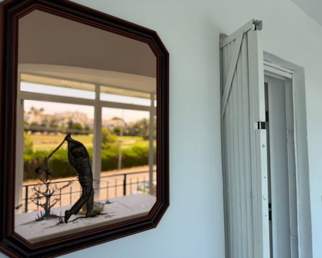 Image No.18-3 Bed Apartment for sale