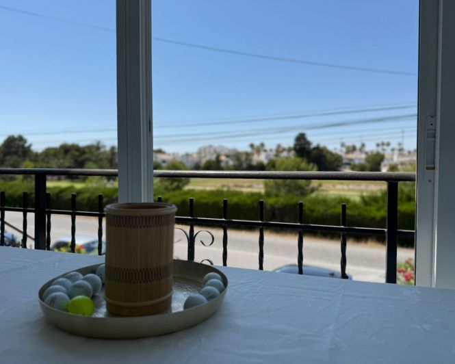 Image No.20-3 Bed Apartment for sale