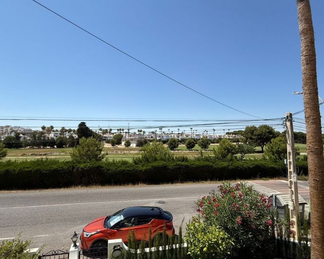 Image No.29-3 Bed Apartment for sale