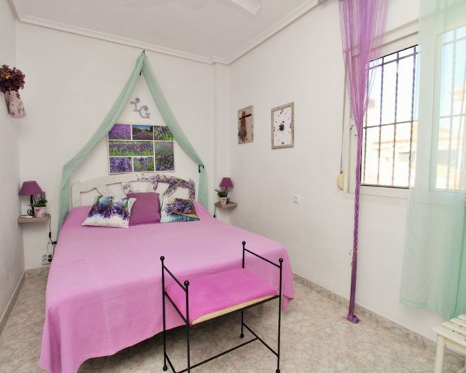 Image No.23-3 Bed Apartment for sale