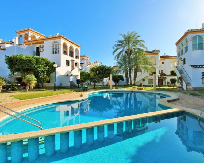 Image No.29-3 Bed Apartment for sale