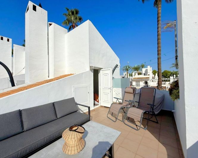 Image No.20-3 Bed Townhouse for sale