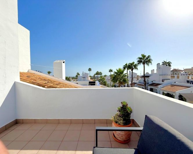 Image No.22-3 Bed Townhouse for sale