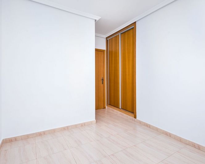 Image No.16-2 Bed Apartment for sale