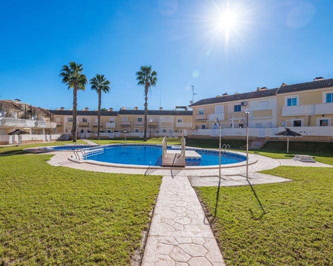 Image No.31-2 Bed Apartment for sale