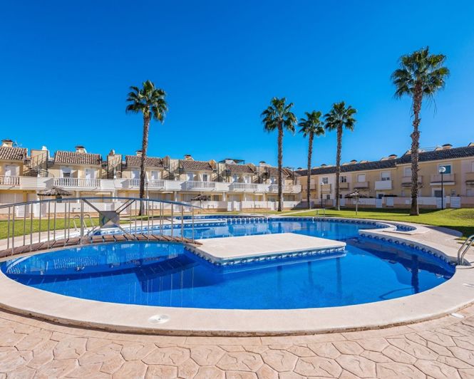 Image No.33-Appartement de 2 chambres à vendre à Cabo Roig