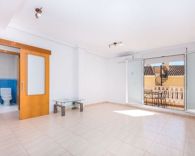 Image No.6-Appartement de 2 chambres à vendre à Cabo Roig