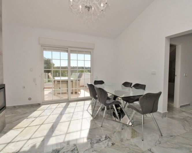 Image No.12-3 Bed Villa for sale