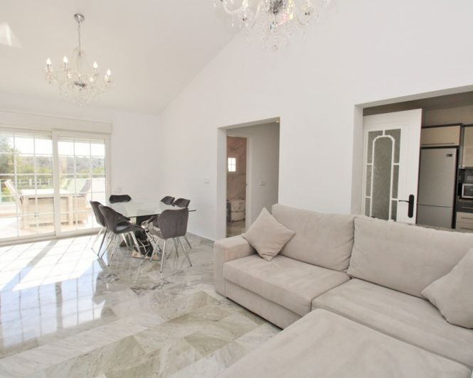 Image No.13-3 Bed Villa for sale