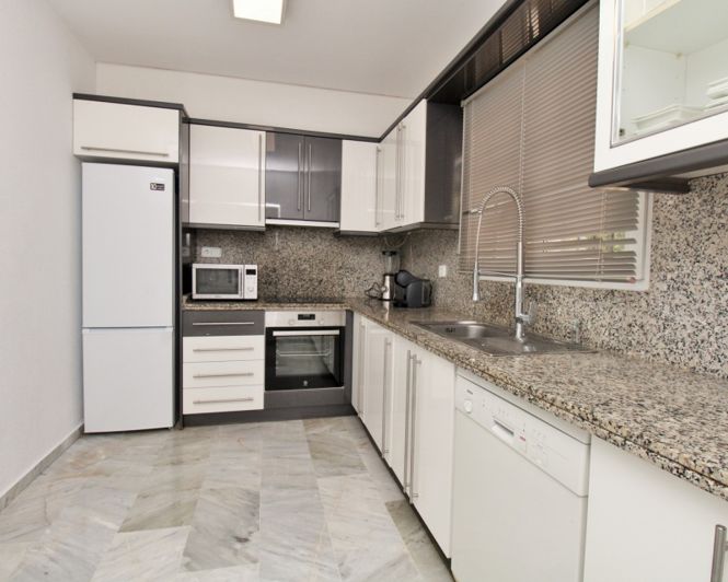 Image No.17-3 Bed Villa for sale