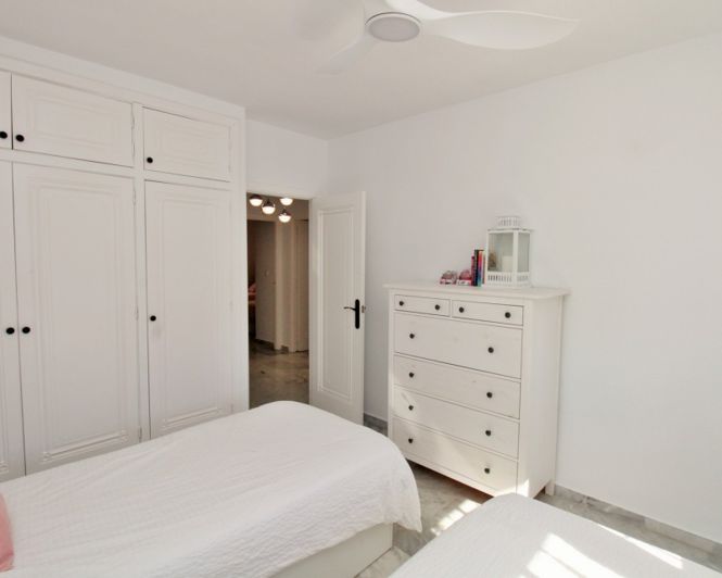 Image No.25-3 Bed Villa for sale