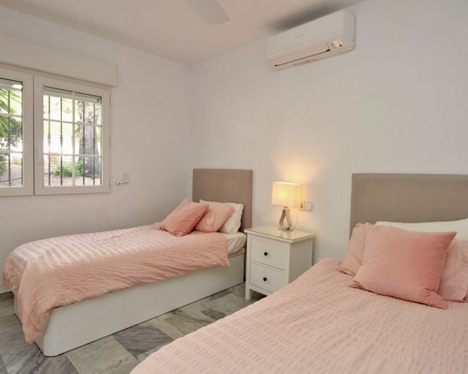 Image No.28-3 Bed Villa for sale