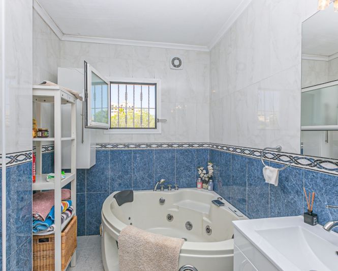 Image No.46-Villa de 4 chambres à vendre à Campoamor