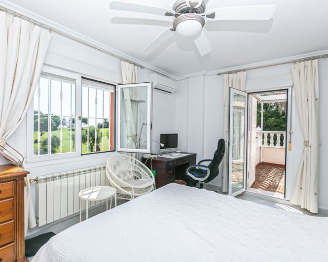 Image No.50-Villa de 4 chambres à vendre à Campoamor