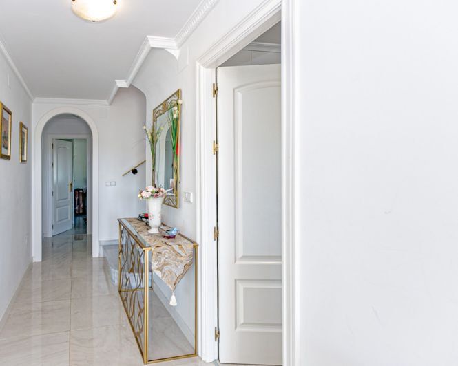 Image No.6-Villa de 4 chambres à vendre à Campoamor