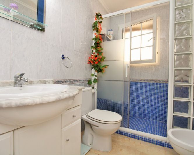 Image No.13-2 Bed Apartment for sale