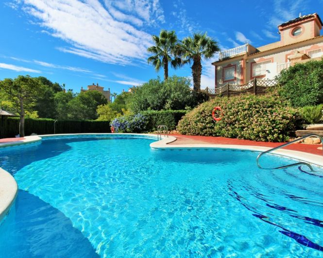 Image No.22-2 Bed Apartment for sale