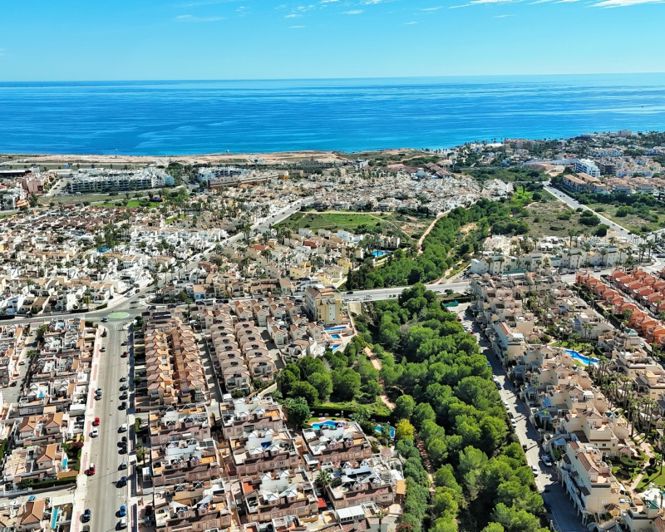 Image No.26-2 Bed Apartment for sale