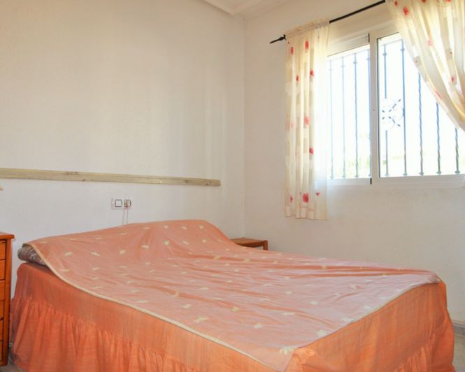 Image No.10-3 Bed Townhouse for sale