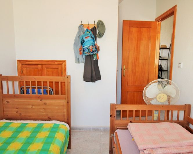 Image No.14-3 Bed Townhouse for sale